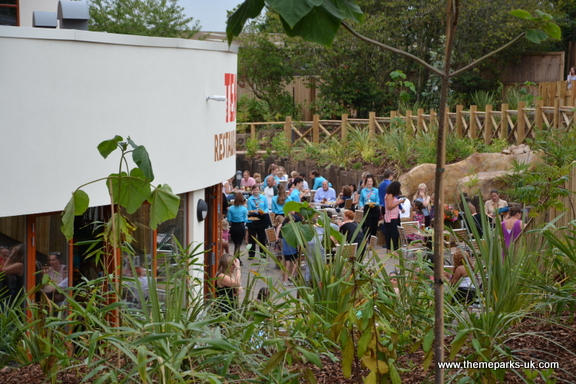 Chessington Azteca Hotel Chessington Azteca Hotel
