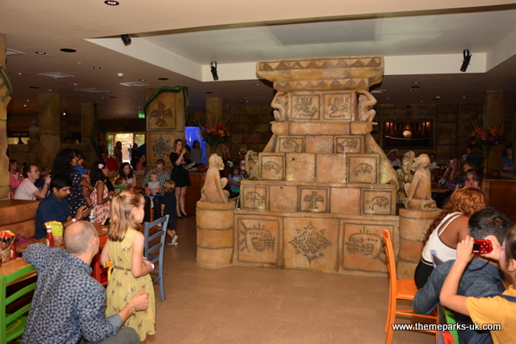 Chessington Azteca Hotel Chessington Azteca Hotel